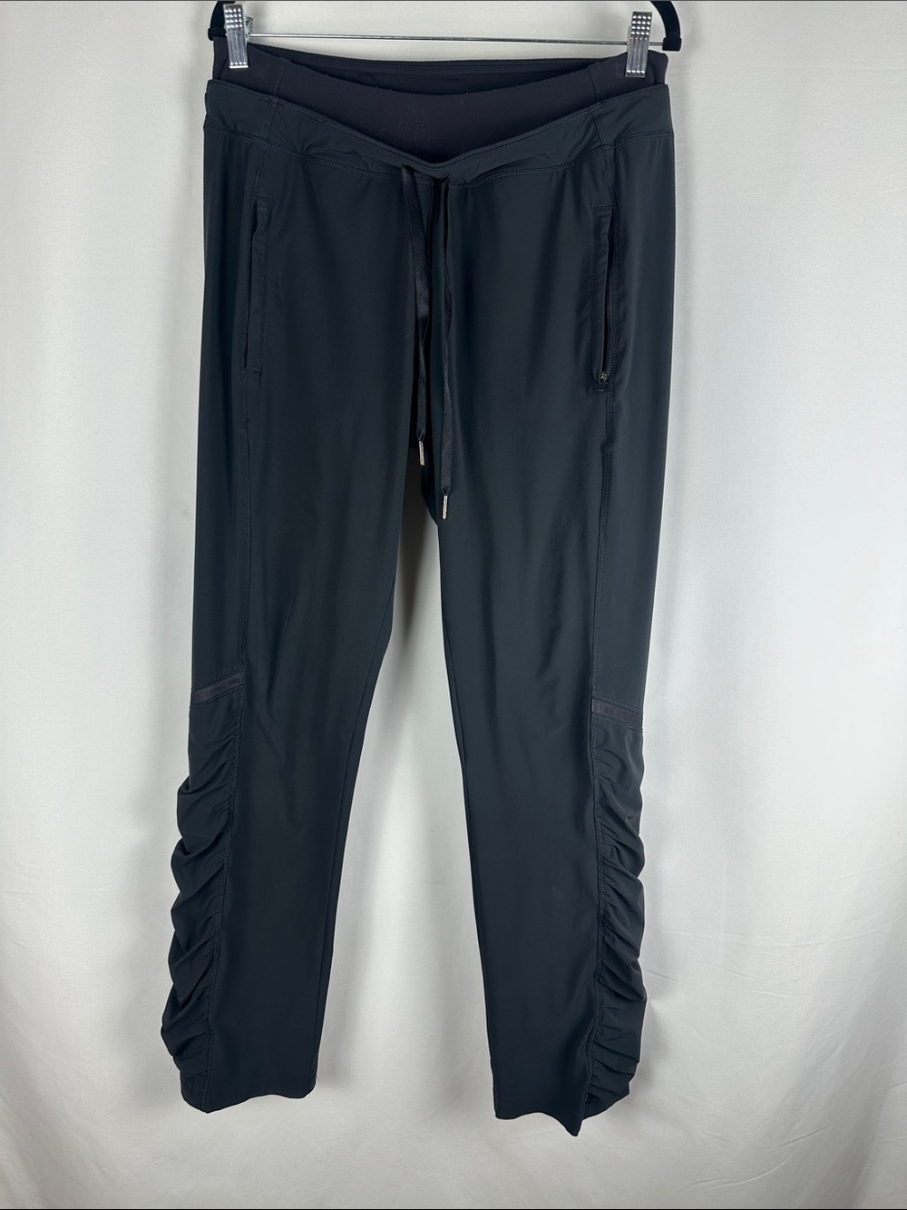 Lululemon Black Runderful Skinny Jogger Double Layered Pants Size 10